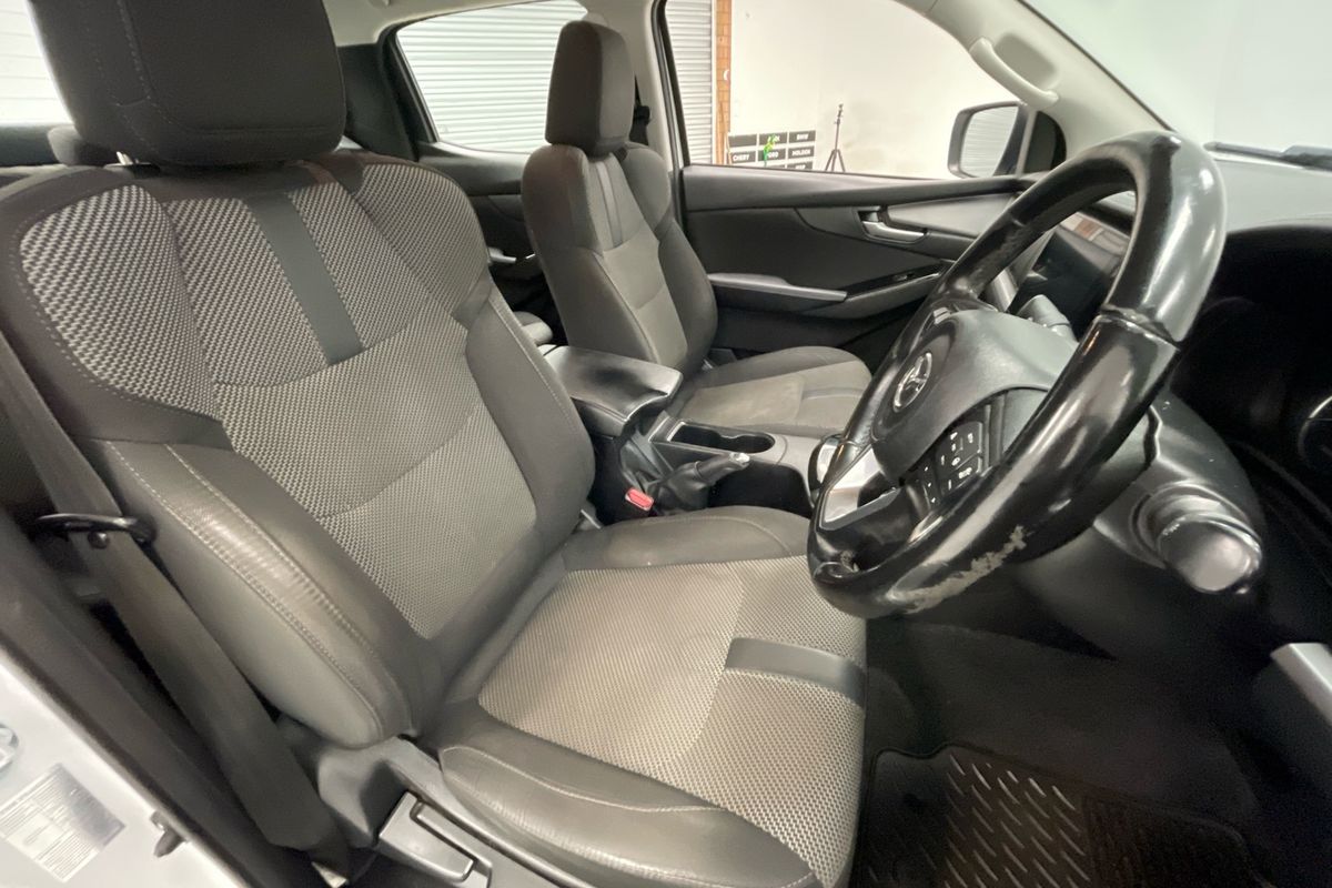 2022 Mazda Unknown