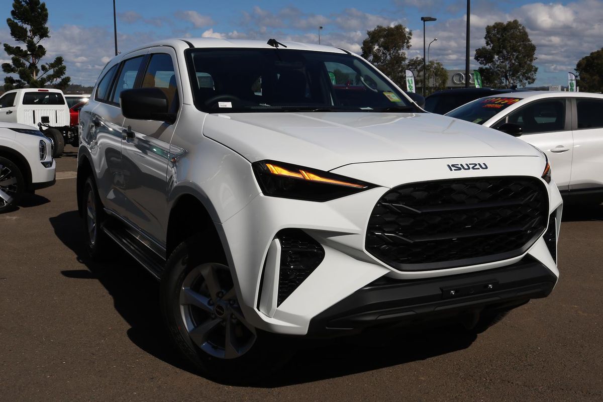 2026 Isuzu MU-X LS-M