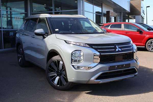 2026 Mitsubishi Outlander Exceed ZM