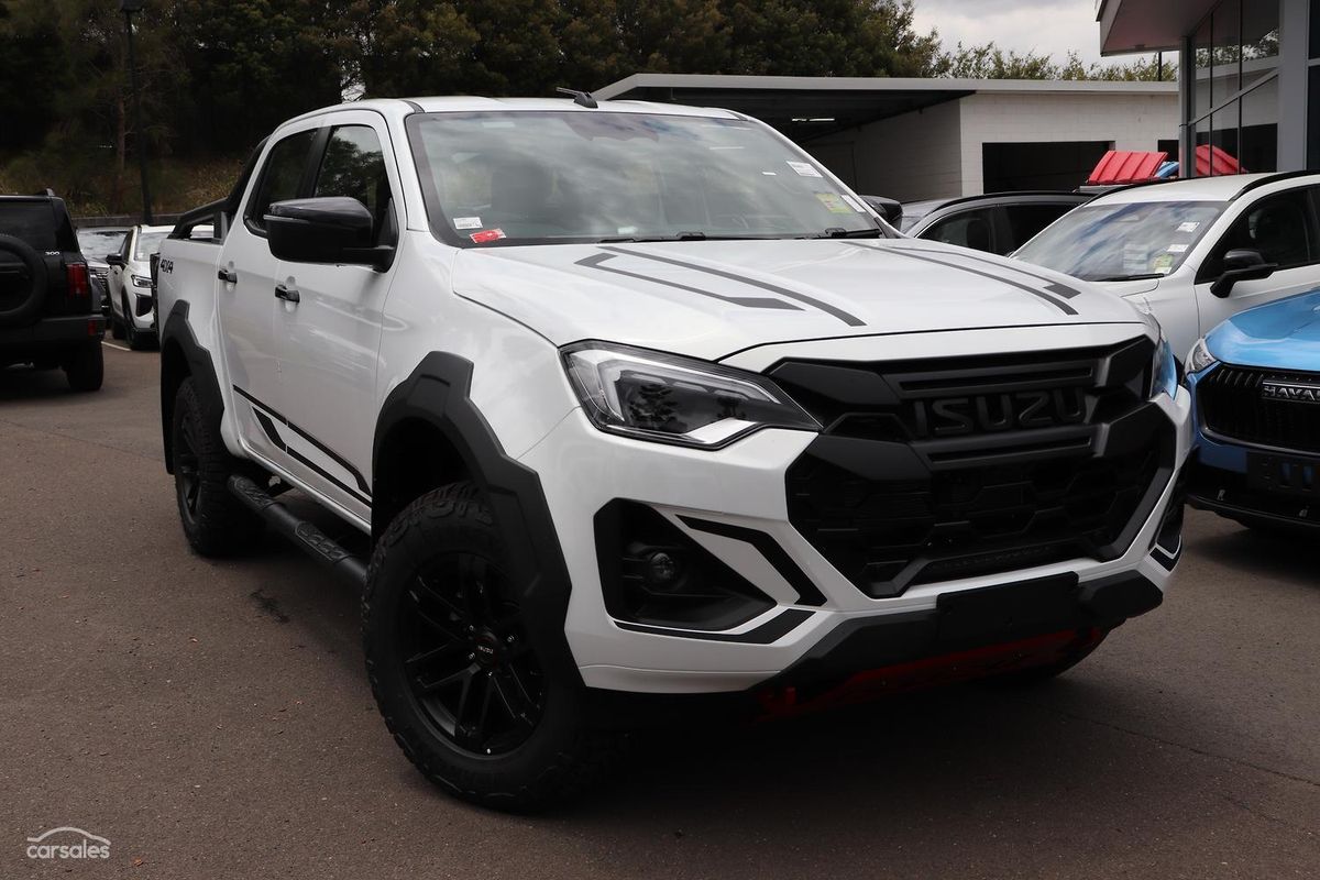 2026 Isuzu D-MAX BLADE 4X4