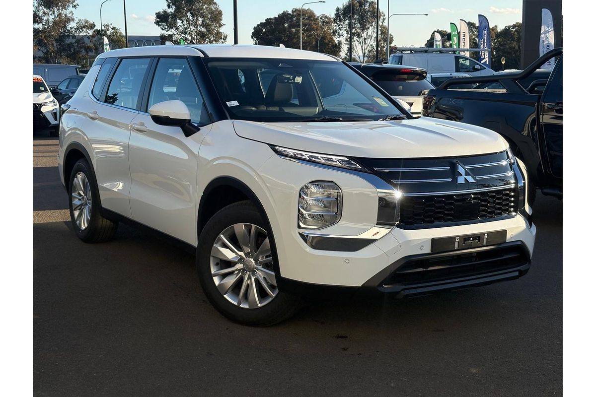 2026 Mitsubishi Outlander ES ZM
