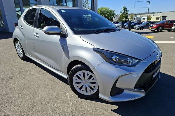 2022 Toyota Yaris Ascent Sport MXPA10R