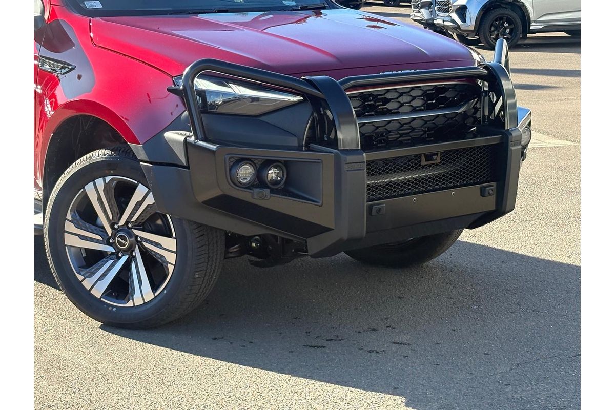 2026 Isuzu MU-X LS-T