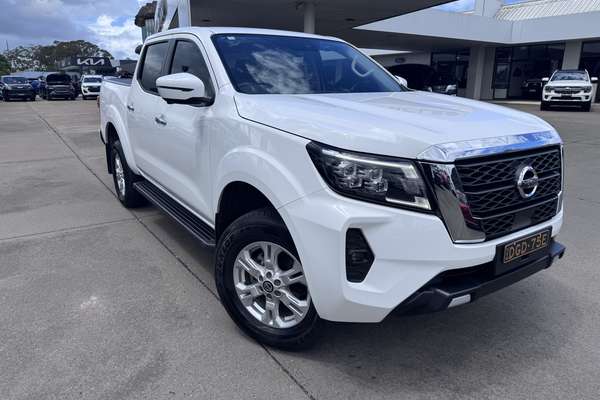 2024 Nissan Navara ST D23 4X4