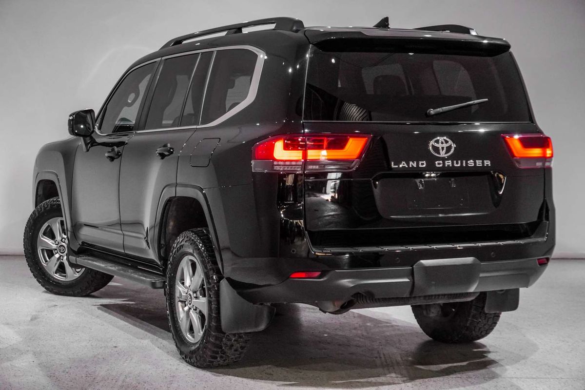 2022 Toyota Landcruiser VX FJA300R