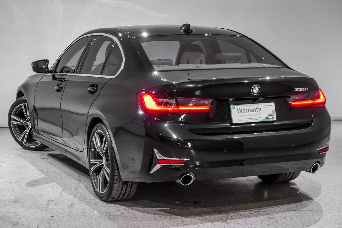 2019 BMW 3 Series 330i Luxury Line G20
