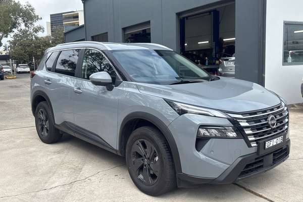 2025 Nissan X-TRAIL ST-L T33