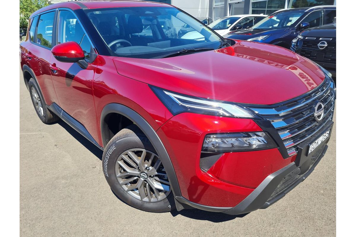 2026 Nissan X-TRAIL ST T33