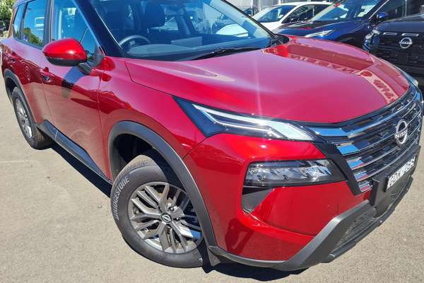 2026 Nissan X-TRAIL ST T33