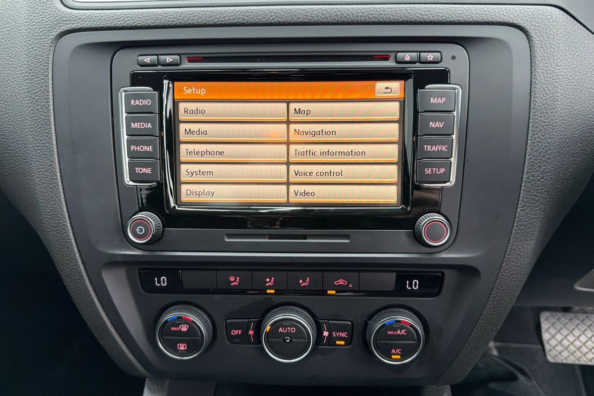 2015 Volkswagen Jetta 118TSI Comfortline 1B