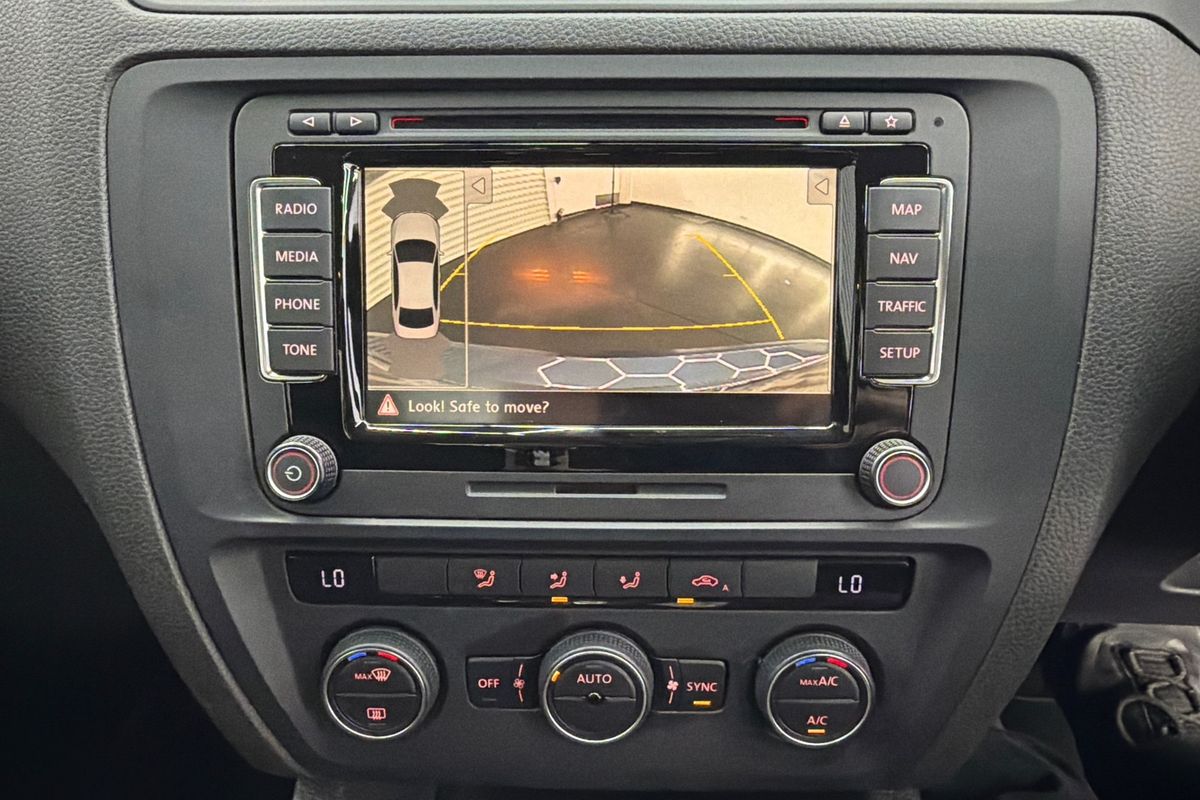 2015 Volkswagen Jetta 118TSI Comfortline 1B