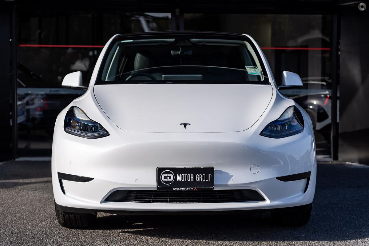 2022 Tesla Model Y Rear-Wheel Drive