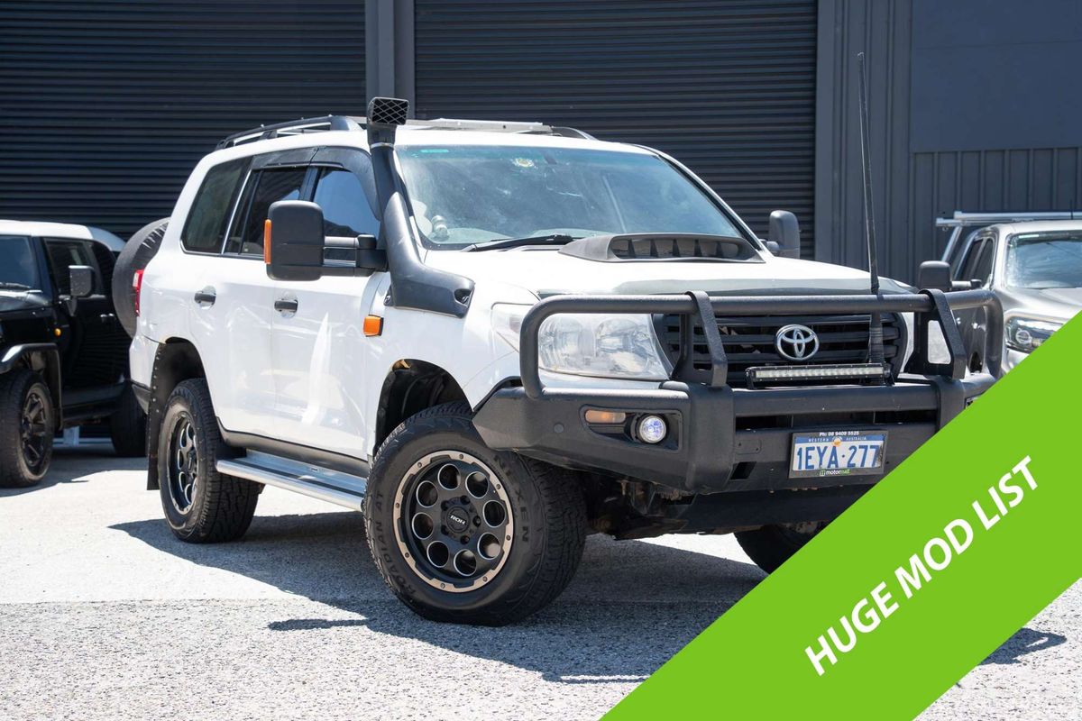 2013 Toyota Landcruiser GX VDJ200R