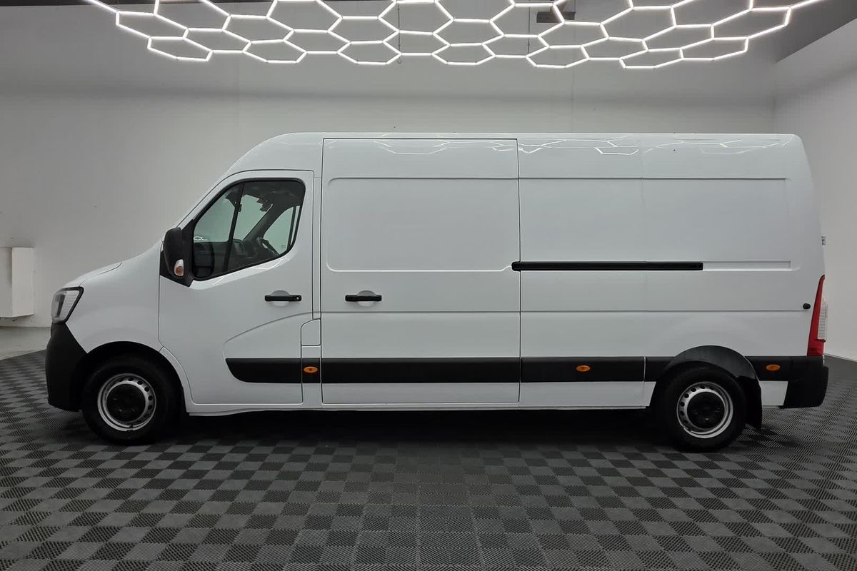 2022 Renault Master Pro 110kW X62 Phase 2 MWB Mid Roof