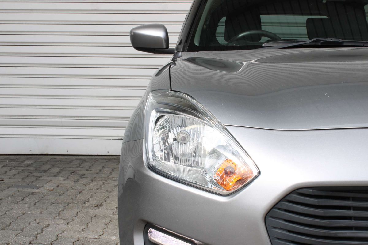 2018 Suzuki Swift GL Navigator AZ