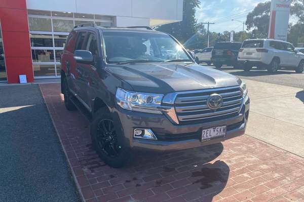 2018 Toyota Landcruiser Sahara VDJ200R