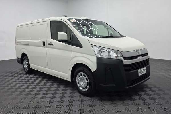 2022 Toyota Hiace GDH300R LWB