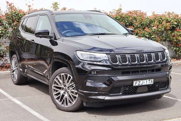 2025 Jeep Compass Summit e-Hybrid MV