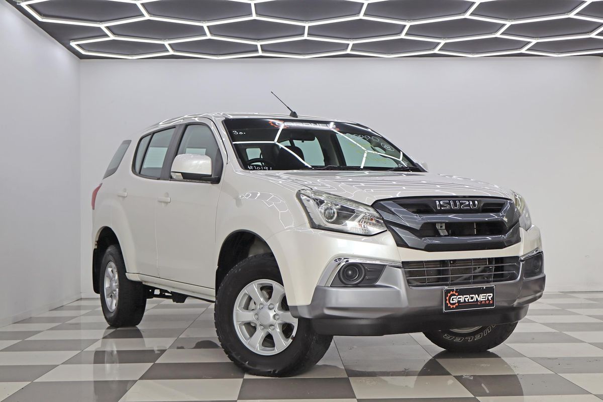 2019 Isuzu MU-X LS-M