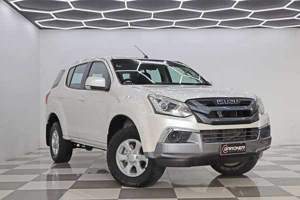 2019 Isuzu MU-X LS-M