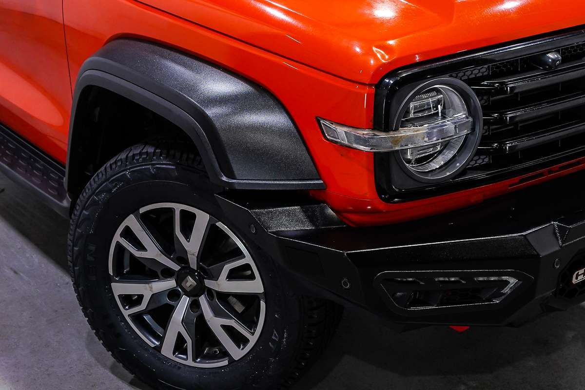 2024 GWM Tank 300 Ultra Hybrid P01