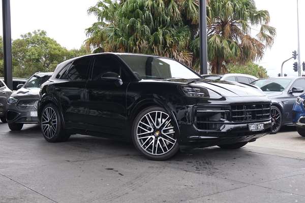 2024 Porsche Cayenne GTS 9YA II