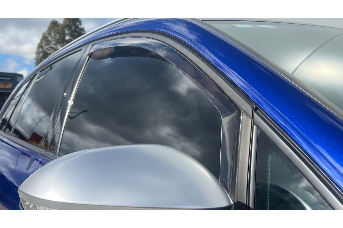 2022 Volkswagen Golf R 8