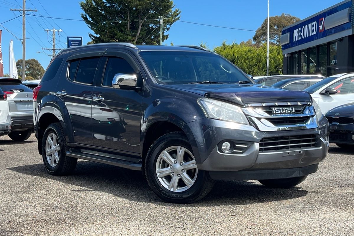 2017 Isuzu MU-X LS-T