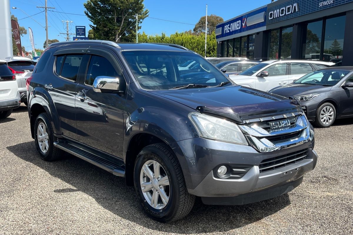 2017 Isuzu MU-X LS-T