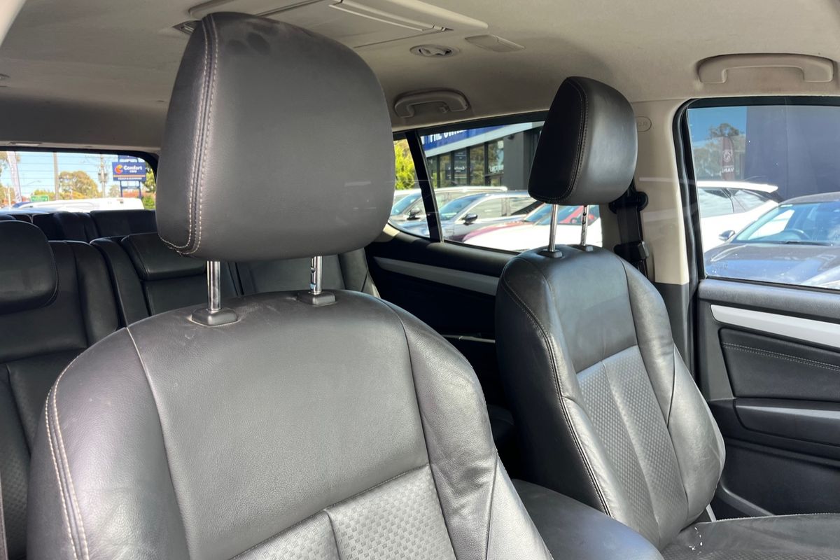 2017 Isuzu MU-X LS-T