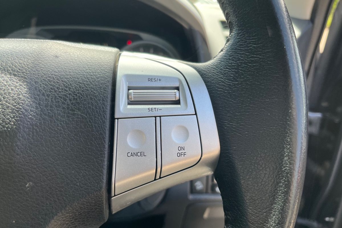 2017 Isuzu MU-X LS-T
