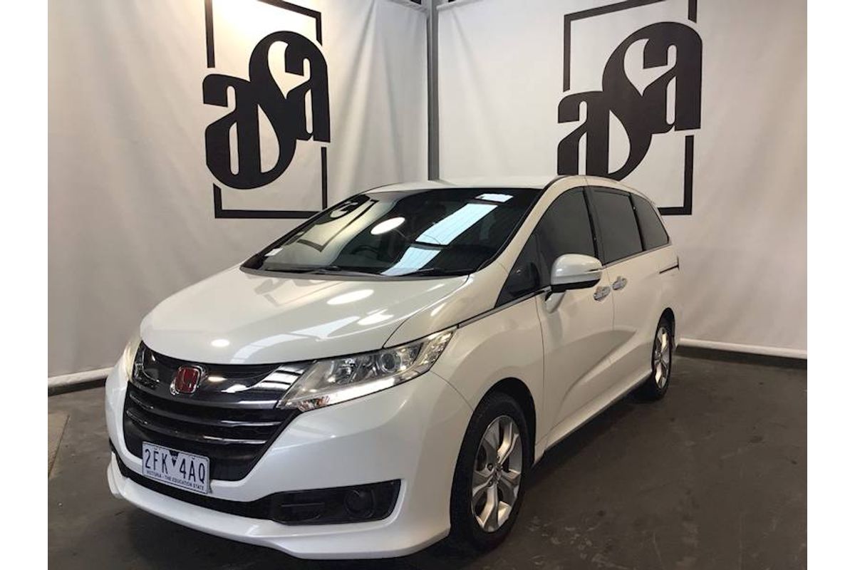 2015 Honda Odyssey VTi 5th Gen