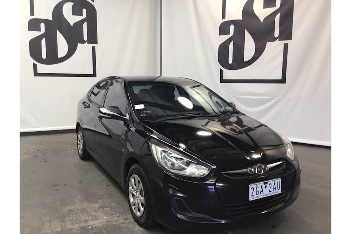 2012 Hyundai Accent Active RB