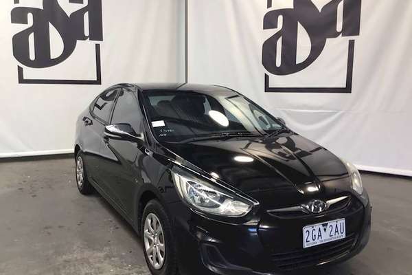 2012 Hyundai Accent Active RB