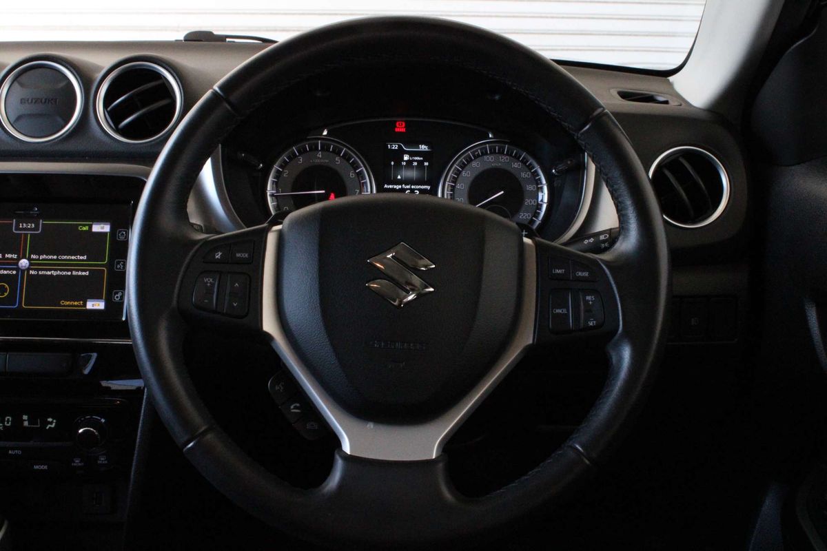 2024 Suzuki Vitara LY Series II
