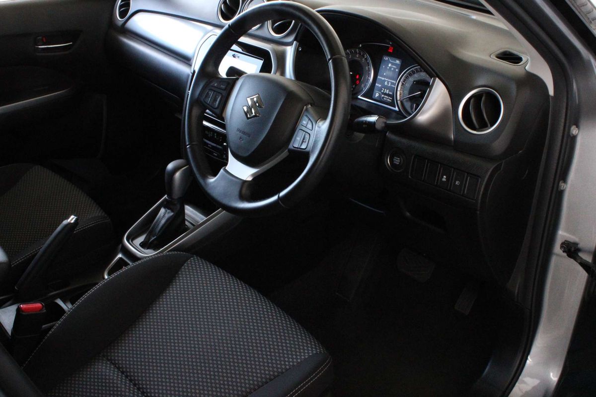 2024 Suzuki Vitara LY Series II