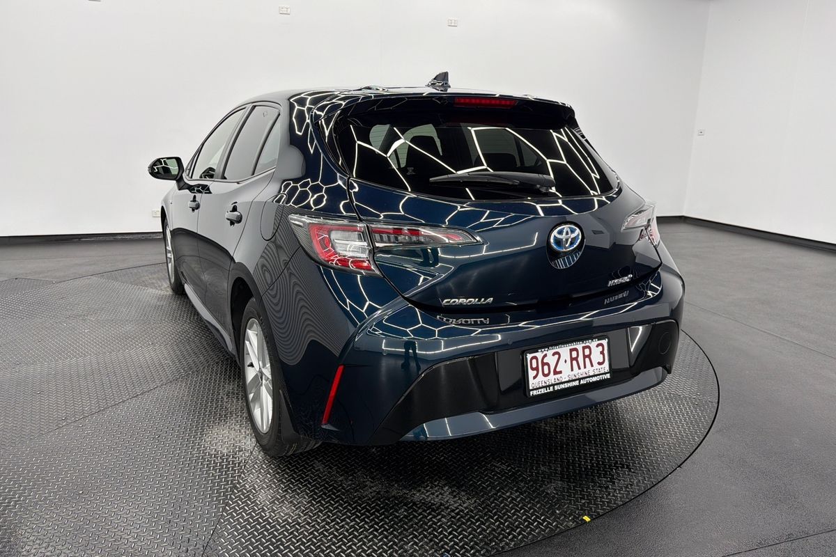 2022 Toyota Corolla SX Hybrid ZWE211R
