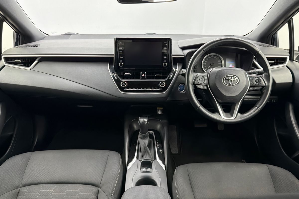 2022 Toyota Corolla SX Hybrid ZWE211R