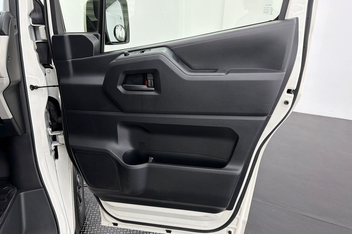 2023 Toyota Hiace GDH300R LWB