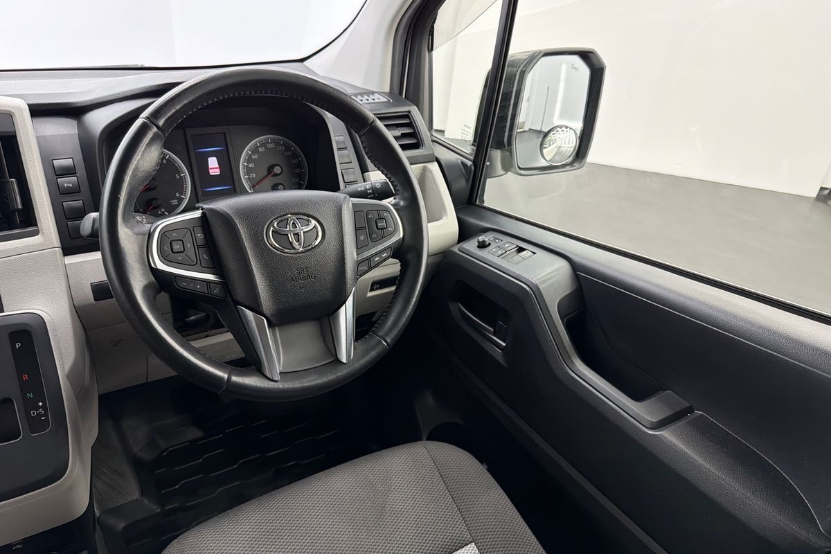 2023 Toyota Hiace GDH300R LWB