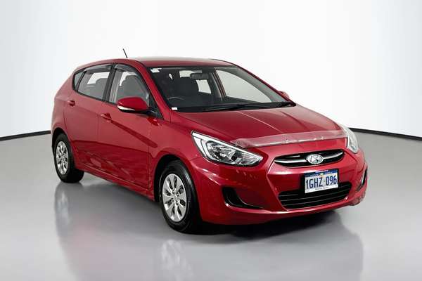2016 Hyundai Accent Active RB3