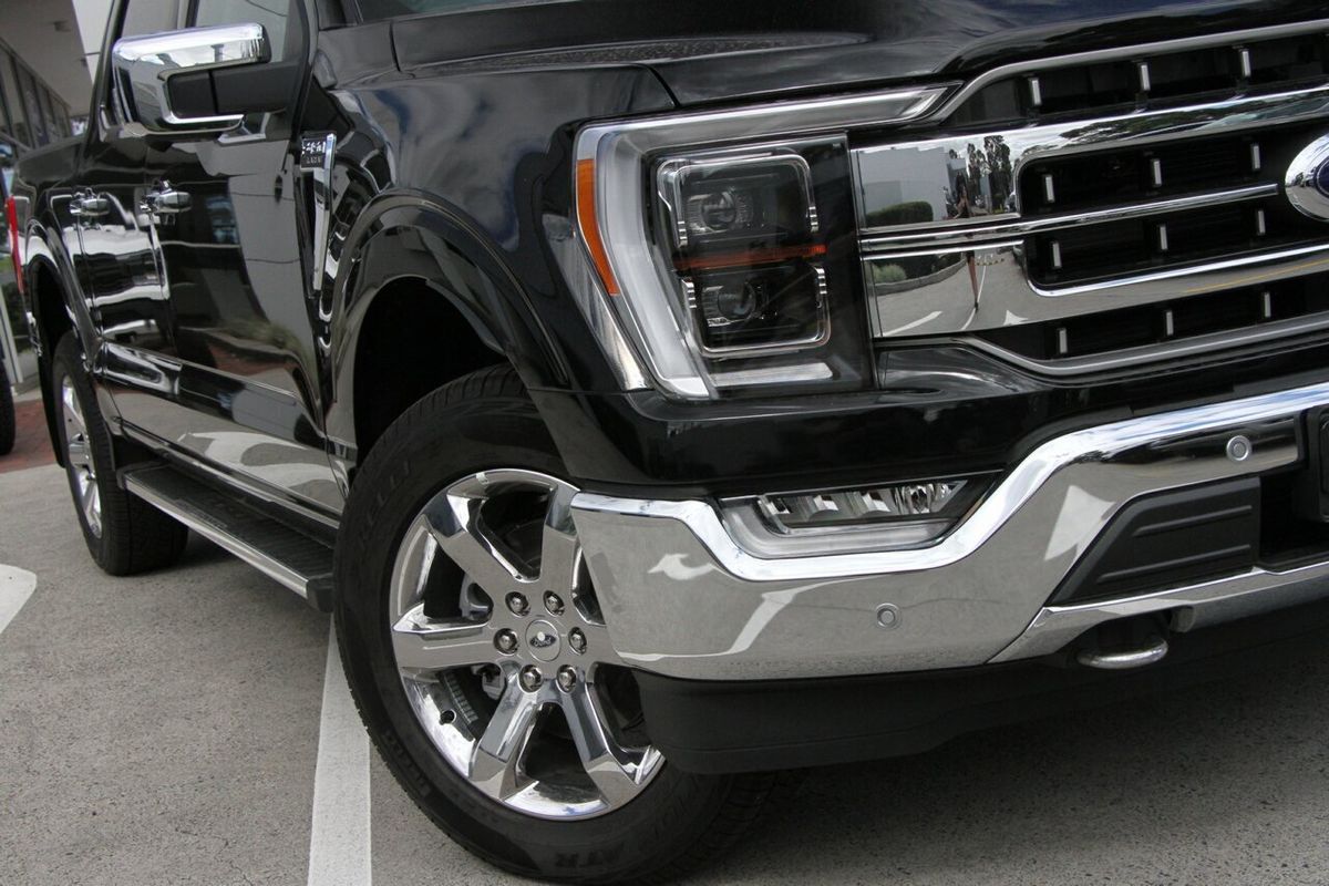 2023 Ford F-150 Lariat 4X4 SWB