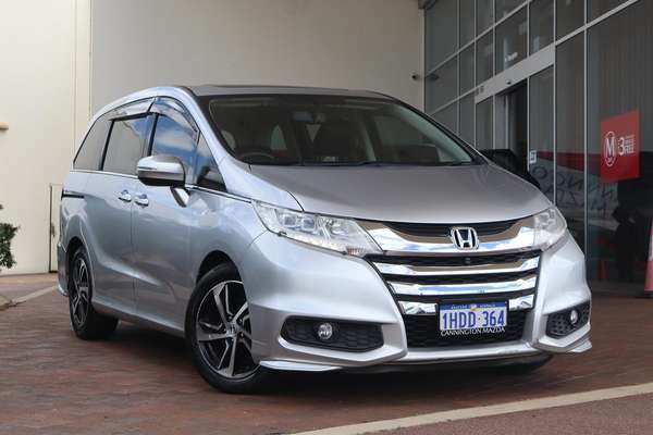 2016 Honda Odyssey VTi-L 5th Gen