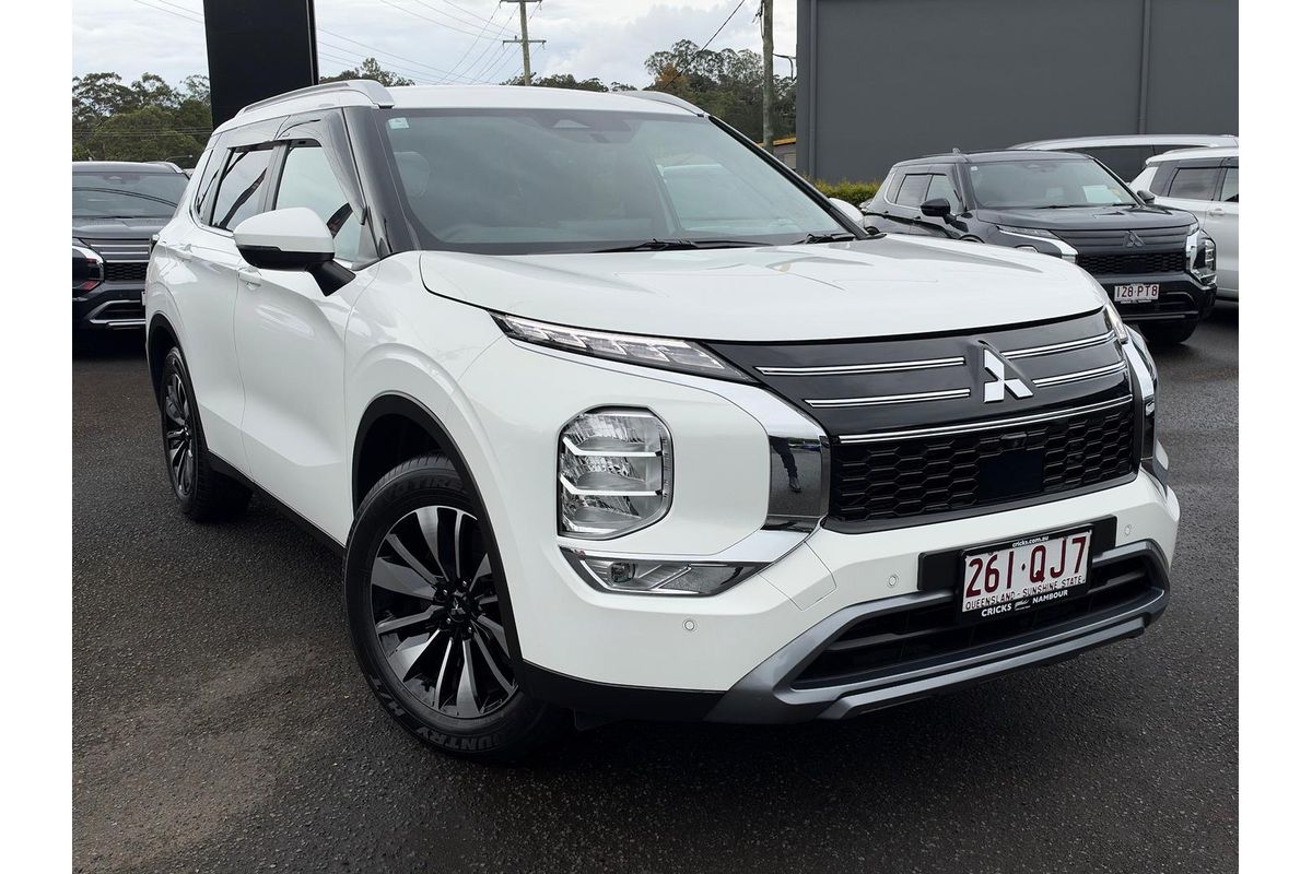 2026 Mitsubishi Outlander ES ZM