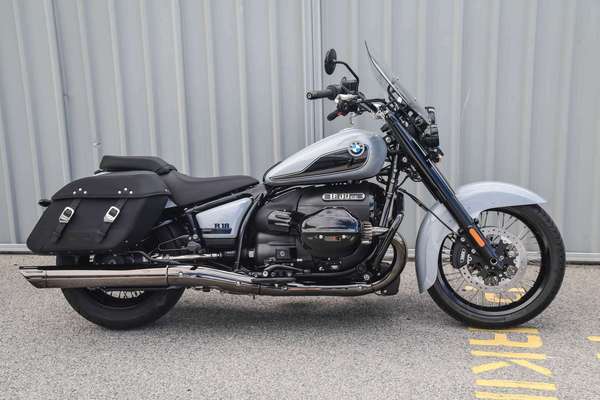 2025 BMW R 18 Classic Blacked Out R 18