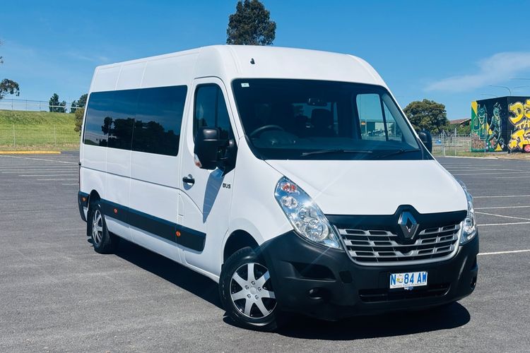2018 Renault Master X62 LWB Mid Roof