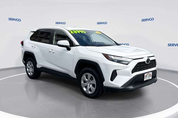 2025 Toyota RAV4 LE