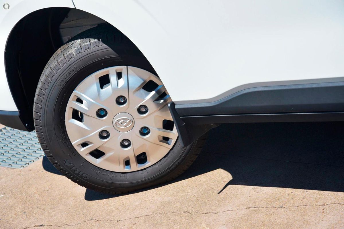2025 LDV Deliver 7