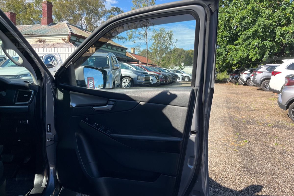 2023 Mazda BT-50 XT TF Rear Wheel Drive