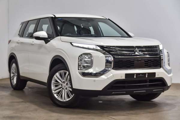 2022 Mitsubishi Outlander ES ZM